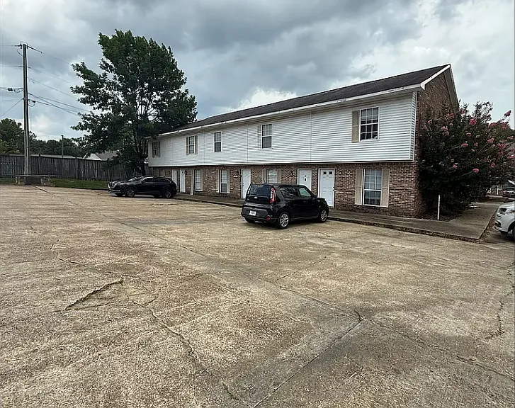 904 N Montgomery St #16 — Photo 14