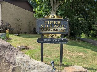 106 Piper Ln, Butler, PA 16001