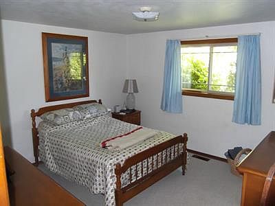 5th image of 7309 Husky Way SE