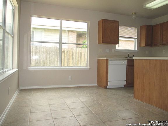 4th image of 7318 Kingsland