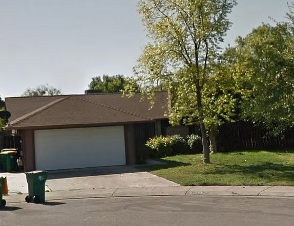 1st image of 4707 Westwood Ct