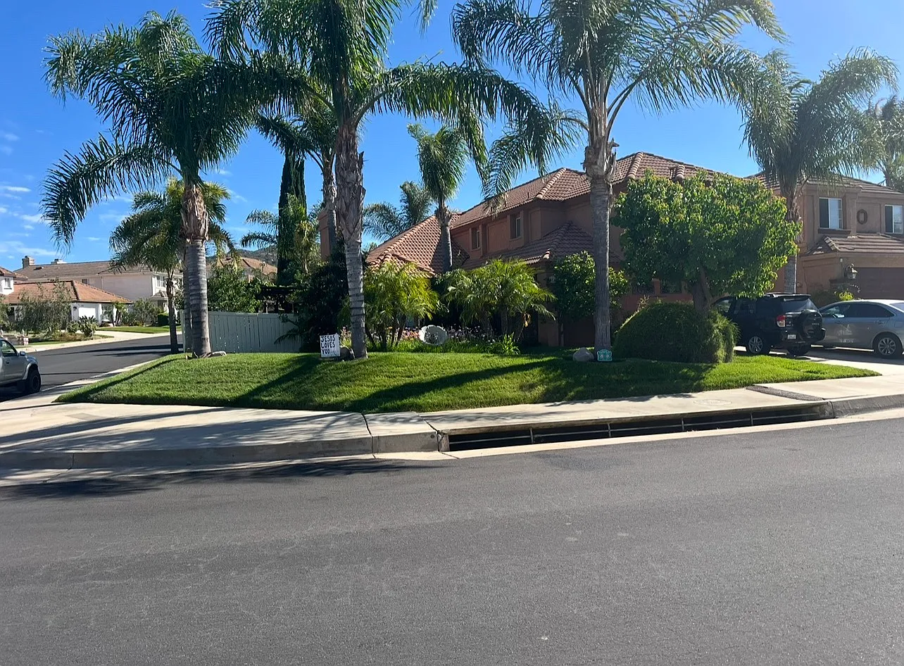 4 bed, 2.5 bath, 2218 sqft, $4,250 — Photo 1