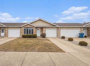 3723 Sandalwood Dr, Highland, IN