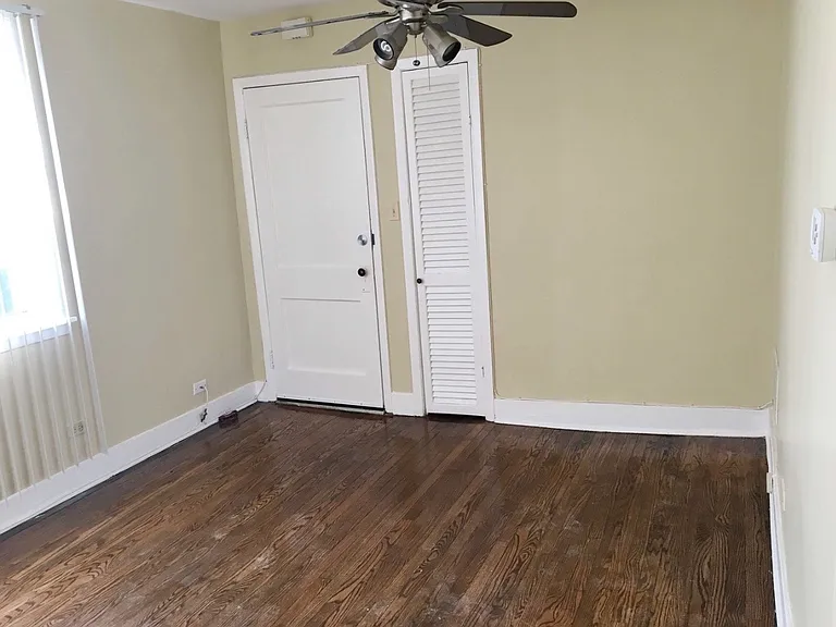 3516 W North Ave #2-R — Photo 2