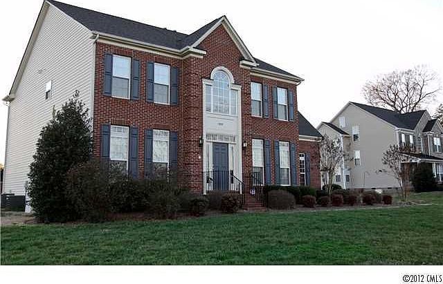 Home for Sale in Mint Hill, North Carolina $329,000