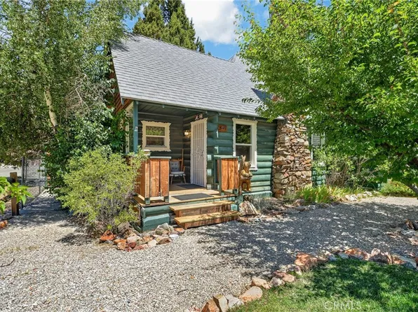 301 E Mountain View Blvd, Big Bear City, CA 92314