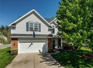 6016 Patricia Ryan Dr, Charlotte, NC 28216