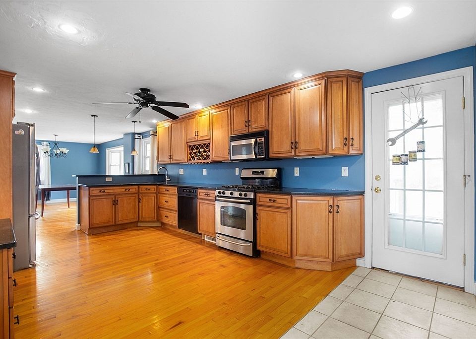 1st image of 43 Apollo Rd