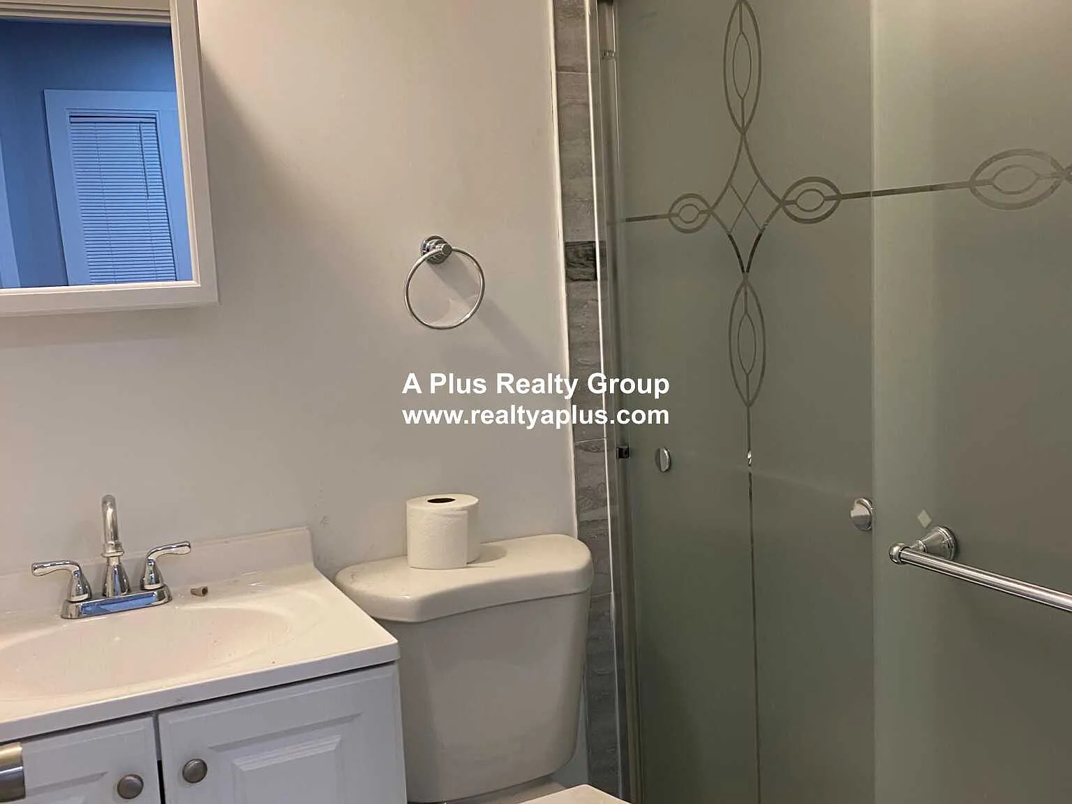5 bed, $4,800 — Photo 2