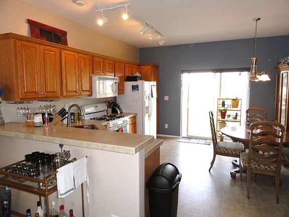 5th image of 724 Dailey Dr
