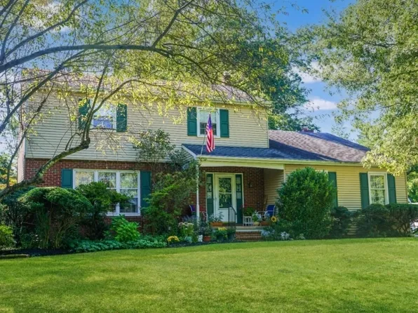 32 Morningside Ct, Hopewell Twp., NJ 08534