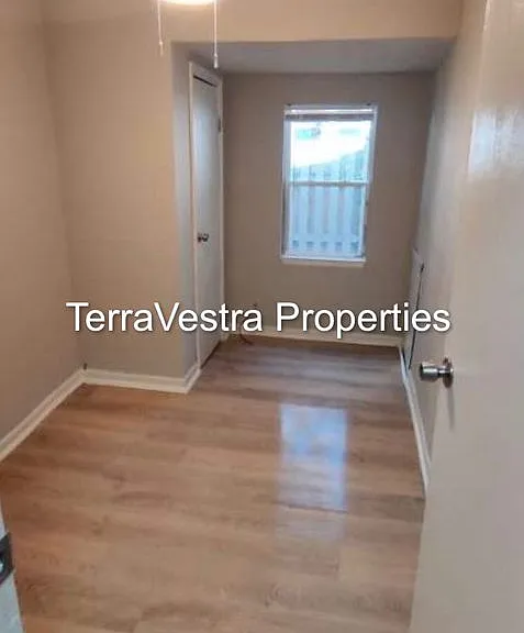 411 Market St — Photo 9