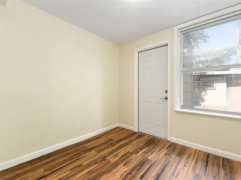 21 Wallis Ave #1 — Photo 7