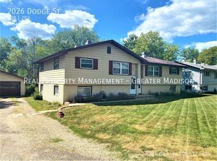 2026 Dodge St, Madison, WI 53713