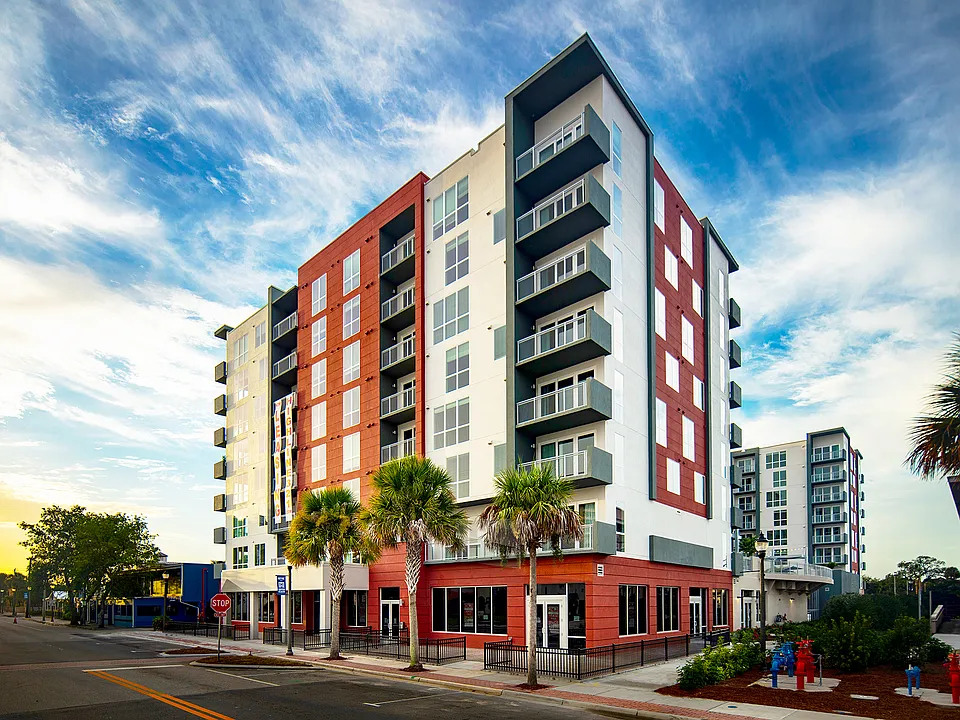 Highline Apartments