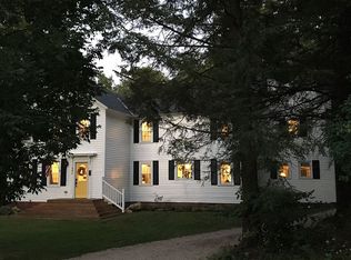 1442 Bancroft Rd, Becket, MA 01223