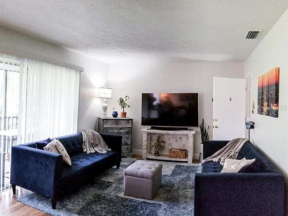 2nd image of 2521 Cedar Cypress Ct Unit 202