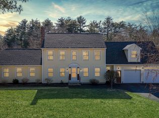 186 Regan Ln, Portland, ME 04103