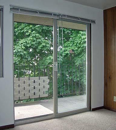 4th image of 2907 NE 52nd St #304