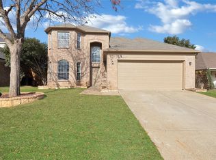 303 Angelman Dr, Euless, TX 76039