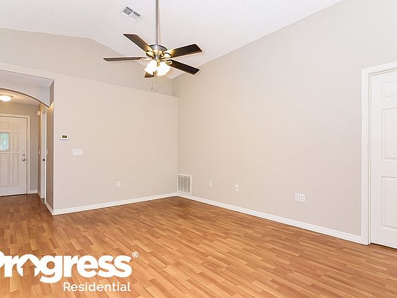 4th image of 2914 Summer Winds Cir