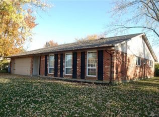 5218 Beechview Dr, Dayton, OH 45424