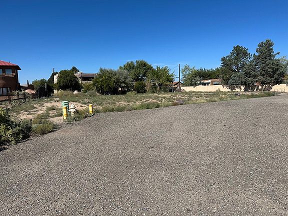 3rd image of Ward Dr NW