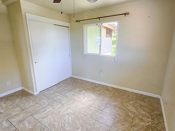 3rd image of 77-6453 Kilohana St #C