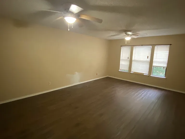 9507 Arcade Rdg — Photo 10