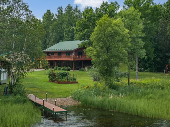 40330 Bray Lake Rd, Nashwauk, MN 55769