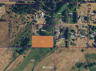 196 Avellana Rd, Sequim, WA 98382