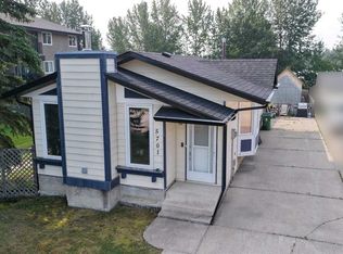 5701 N 9th Ave, Edson, AB T7E1J4