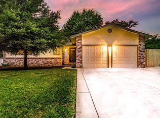 4635 Creek Rd, Sacramento, CA 95841