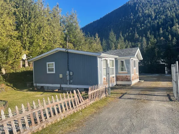 1391 Bostwick Rd, Ketchikan, AK 99901