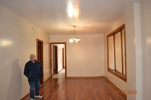 5619 S. WOOD - 2 — Photo 3