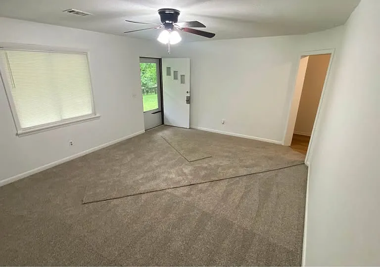 5866 Dayton Blvd #4 — Photo 2
