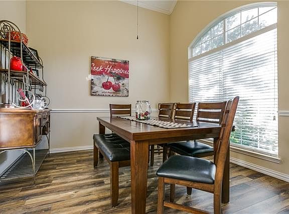 5th image of 110 Brentwood Ct