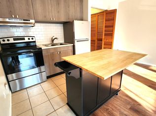 1917 W 103rd St APT 204, Chicago, IL 60643
