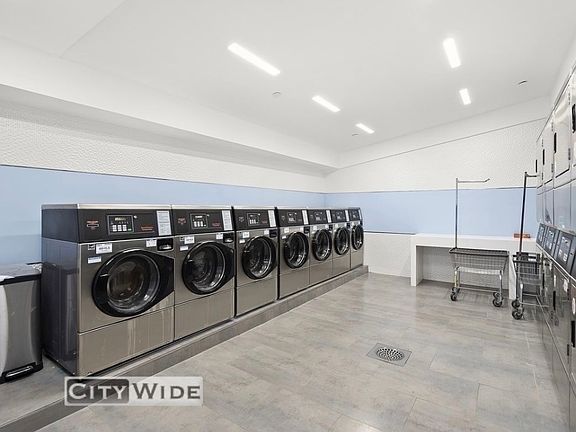 4th image of 230 E 30th St #15M