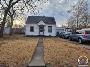 909 SW Saline St, Topeka, KS 66606