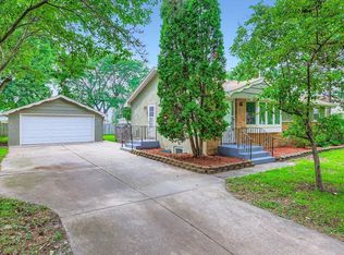 7025 Newton Ave N, Brooklyn Center, MN 55430