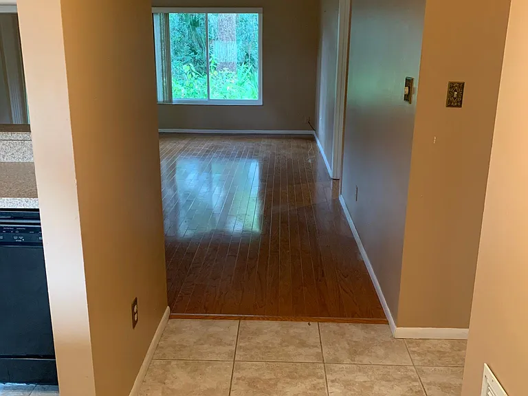 100 Red Cedar Dr — Photo 13