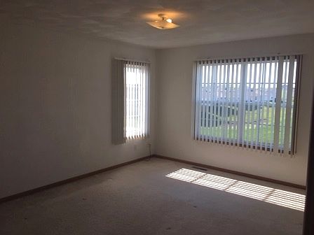 4th image of 5480 Bastian Blvd