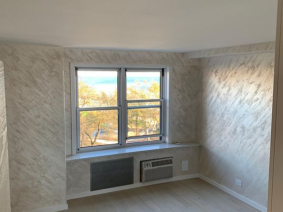 5th image of 505 Surf Ave #8