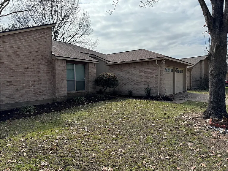 13123 Chipman Glen Dr — Photo 2
