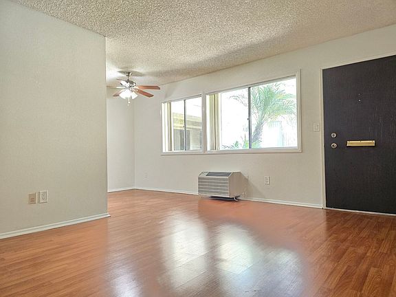 5th image of 801 E Palmer Ave APT 106