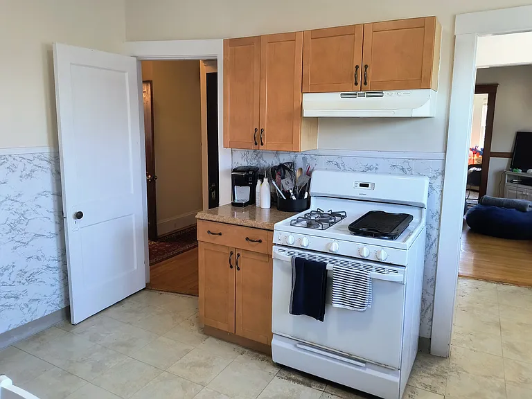 6 Mapleton St #1 — Photo 25
