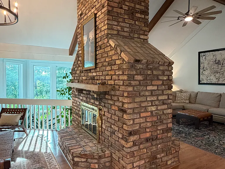 477 Hunters Hill Dr — Photo 16