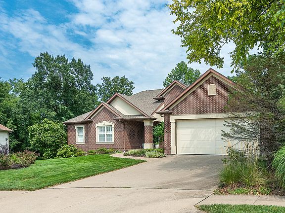 2nd image of 3806 Creekfront Way