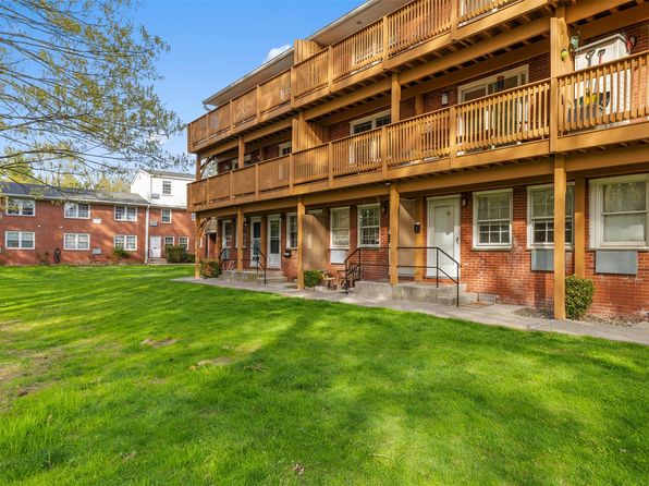 1 Huguenot Street #42, New Paltz, NY 12561